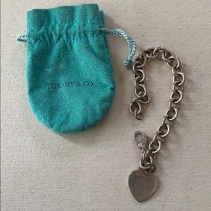 Tiffany & Co. Heart Tag bracelet